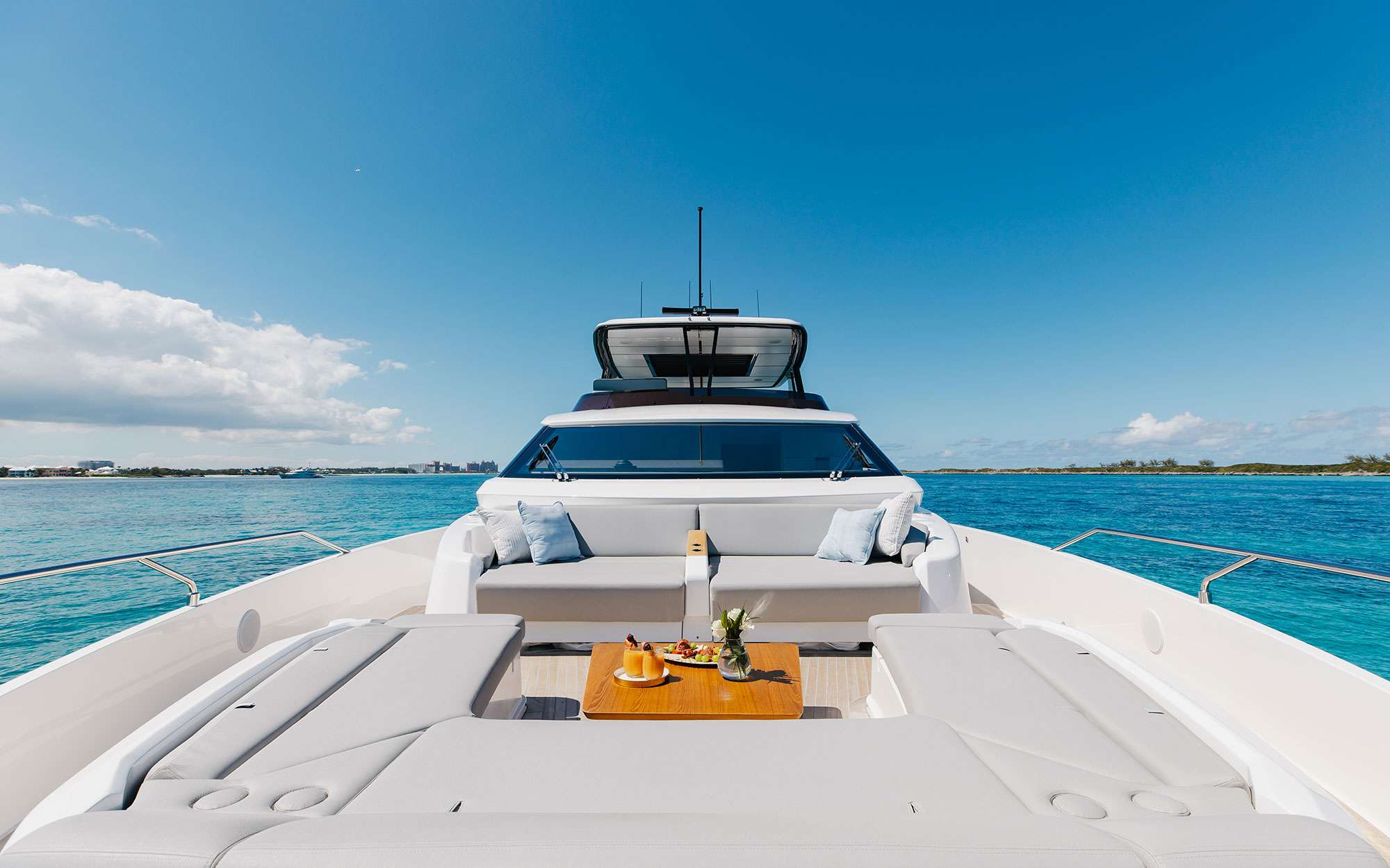 Yacht Photo 13